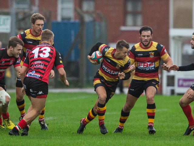QUINS NARROWLY MISS OUT